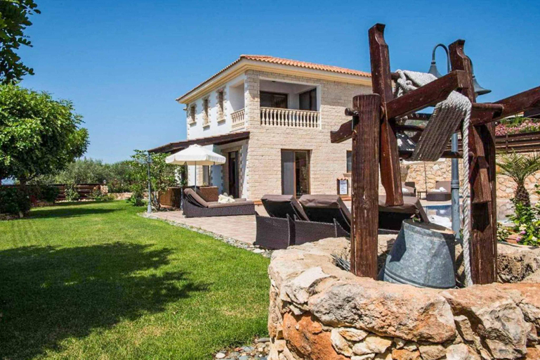 Others 1, Villa Nikos Argaka