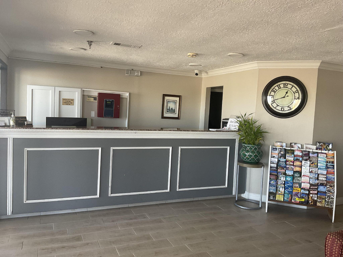 Others 4, Executive Inn & Suites, Jefferson