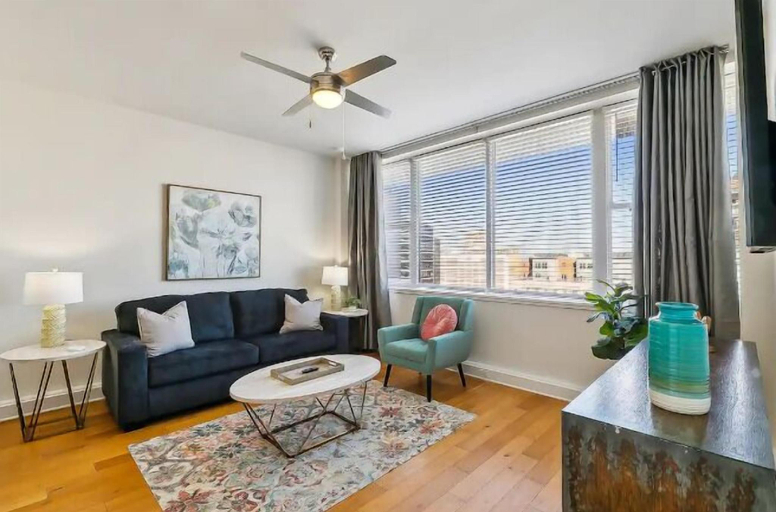 Others 4, Legacy BnB Suites, Orleans