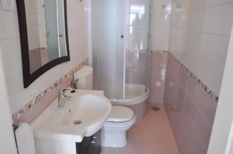 Others 4, Apartments Tonci, Podgora