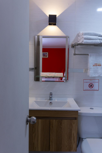 Bathroom 4, Hotel sol de Belén, Cajamarca