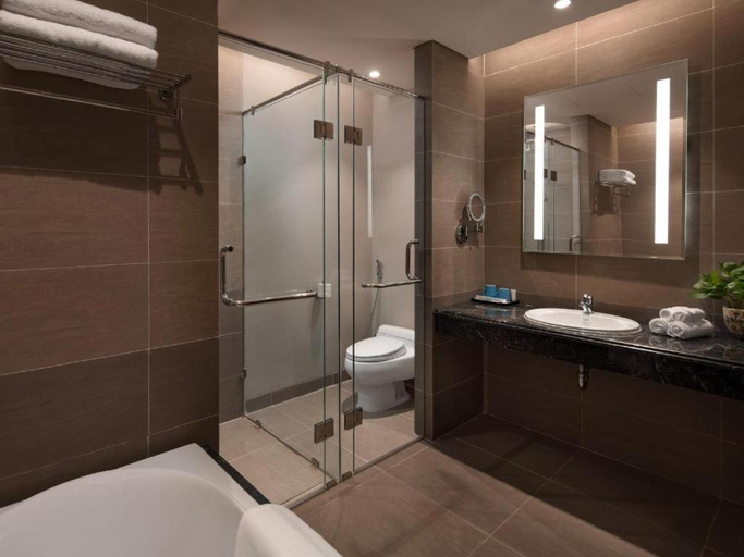 Bathroom 3, Beachfront Luxury Apartment - Rooftop pool - Da Nang, Da Nang