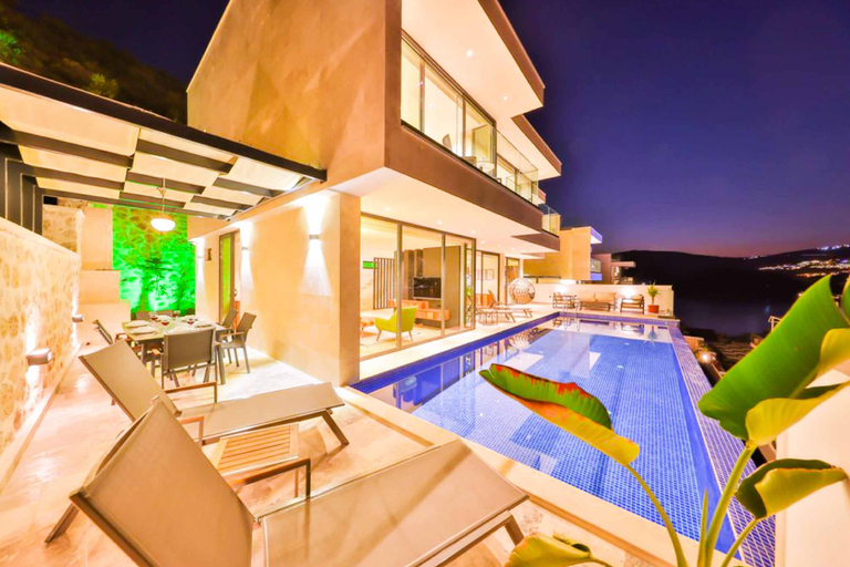 Others 5, Villa Bank One, Kaş