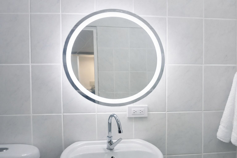Bathroom 5, Hotel El Maltese – Lakefront, Granada