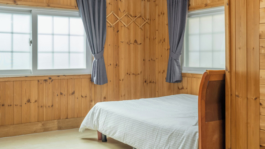 Room 4, Ganghwado Gagopa Family Group Pension, Ganghwa