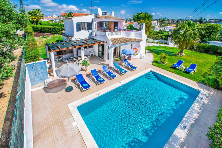 Others 3, Villa Miramar, Albufeira