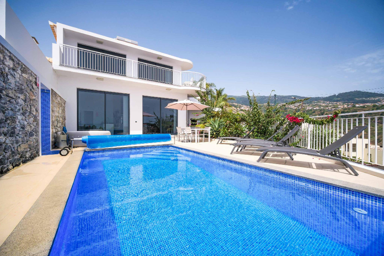 3, Calheta (Madeira) Villas, Calheta