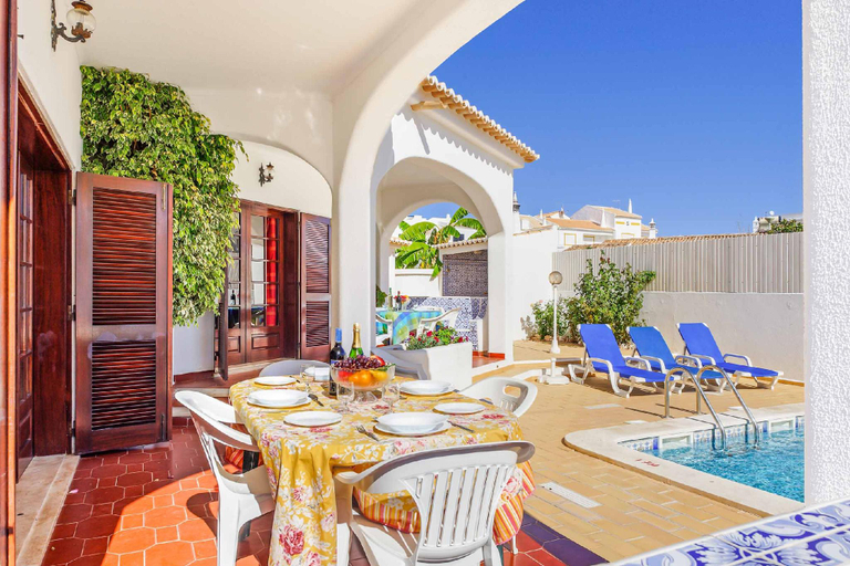 Others 3, Villa Antao, Albufeira