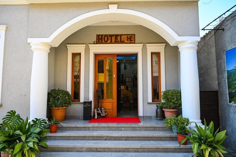 Exterior & Views 2, Hotel Epoka, Shkodrës