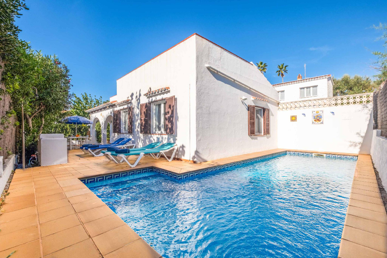 Others 3, Villa Catieta, Baleares