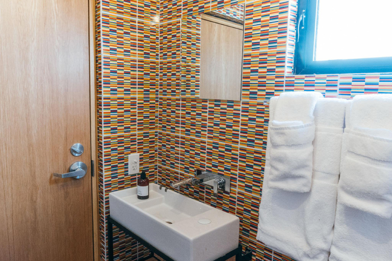 Bathroom 4, Hotel Boutique Lafayette Tijuana, Tijuana