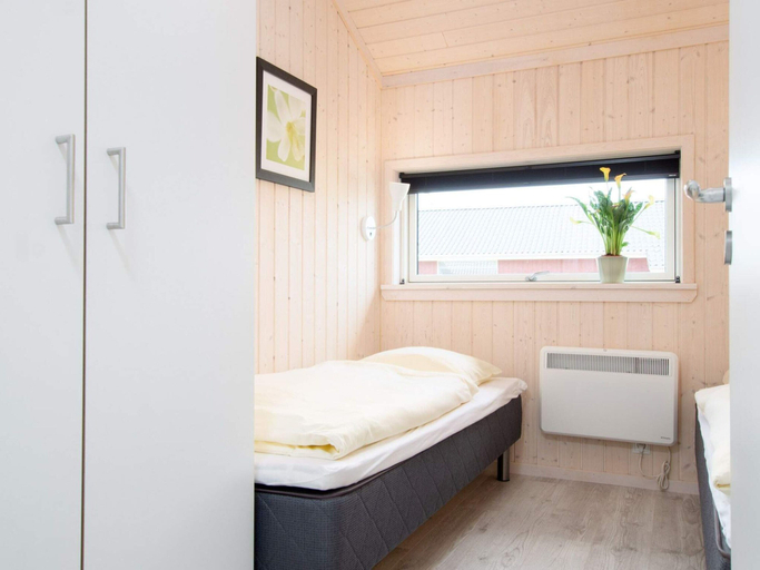 Interior 3, Home for 6 in Holiday Vital Resort, Ostholstein