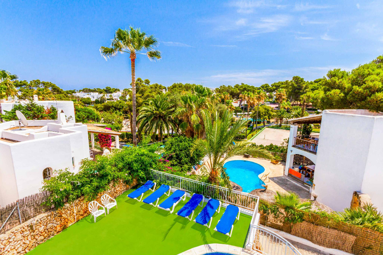 Others 4, Villa Pou Tres, Baleares