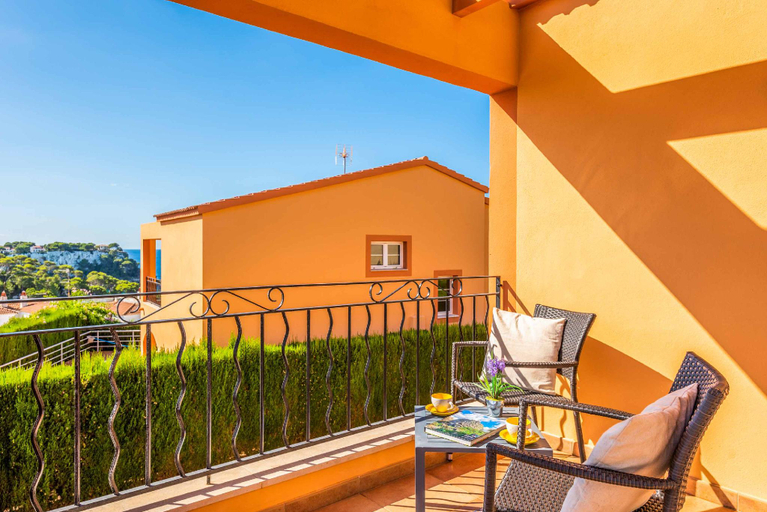 Others 4, Villa Marcolis Playa, Baleares
