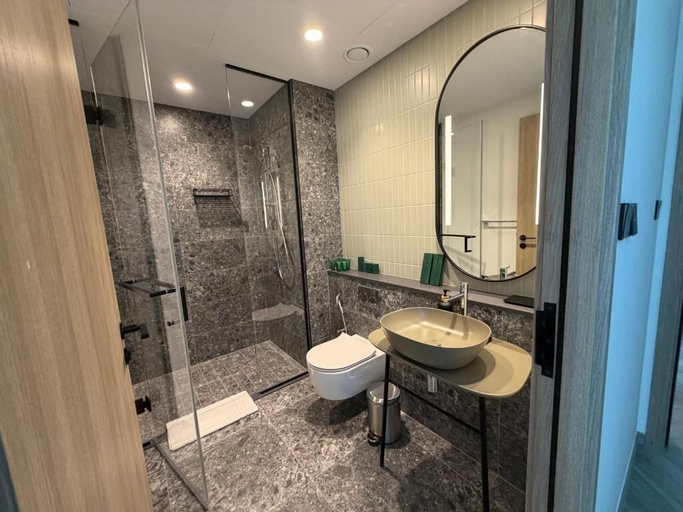 Bathroom 4, Heaven's Dreams Peninsula 3 Business Bay, Dubai