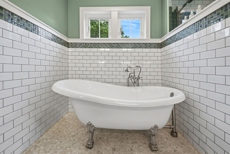 Property amenity 4, Casa Roja, Hennepin