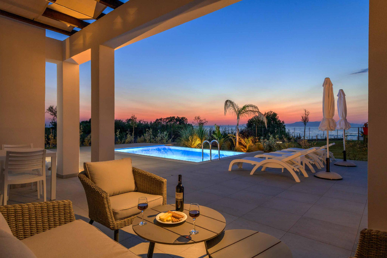 Sport & Beauty, Villa Panaxia Votsalo, South Aegean