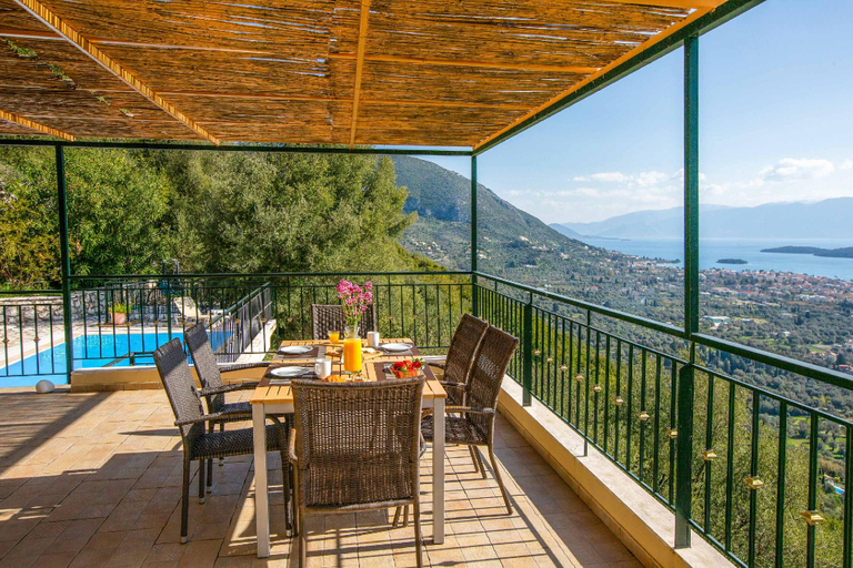 Food & Drinks 2, Villa Rigani, Ionian Islands