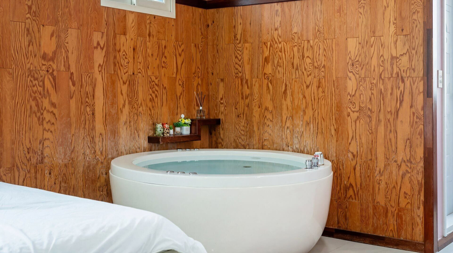 Room 4, Daebudo The Habitch Spa Pension, Hwaseong