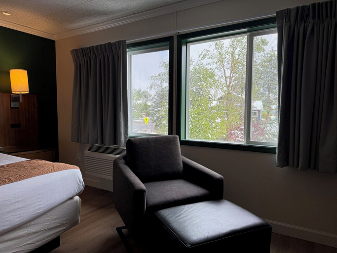 Bedroom 4, Boulder Twin Lakes Inn, Boulder