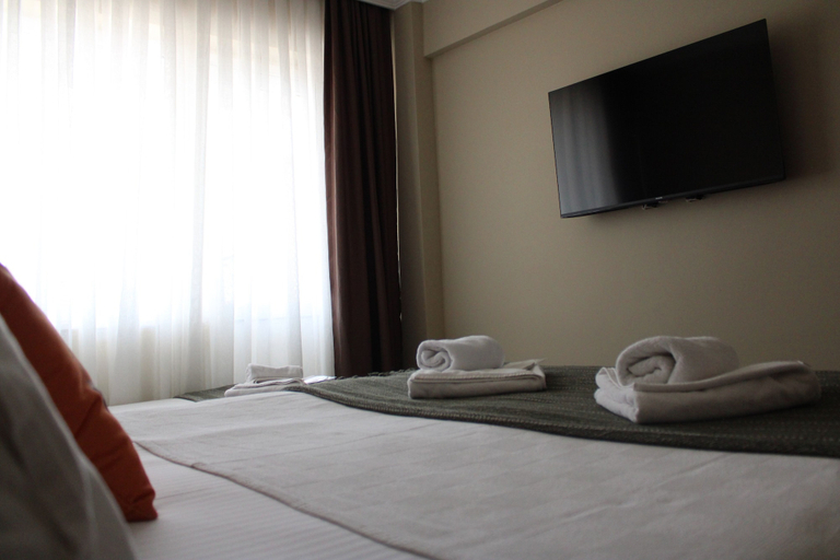 Bedroom 4, Cunda Panorama Hotel, Ayvalık