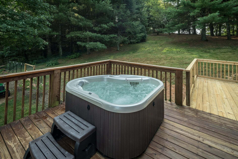Others 4, South Fork Cabin, Ashe