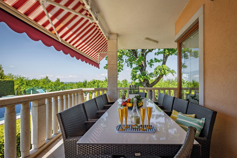 Outdoor dining 3, Luxury Pool Villa Rosa Magica, Labin
