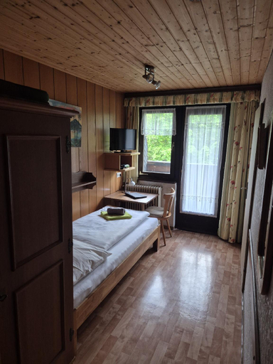 Bedroom 2, Gasthof St. Wolfgang, Neunkirchen