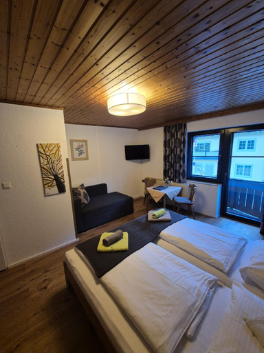 Bedroom 4, Gasthof St. Wolfgang, Neunkirchen
