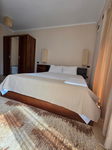 Bedroom 2, Casa de la Mare, Tuzla
