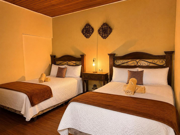 Bedroom 2, El Extranjero Hostal, Antigua Guatemala