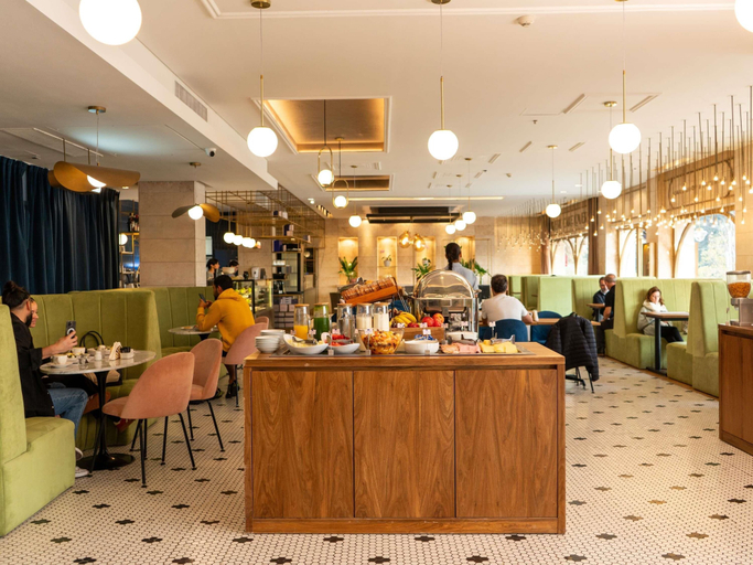 Food & Drinks 4, イビス ピラール, Pilar
