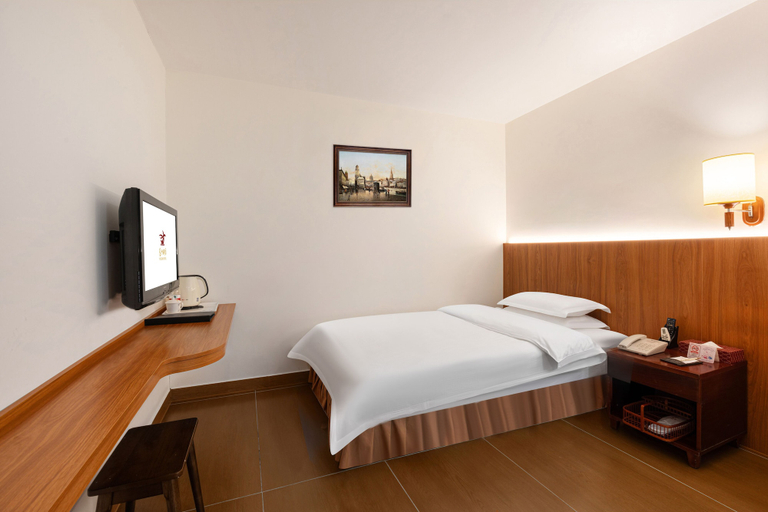 Bedroom 4, Pazhou Hotel, Guangzhou