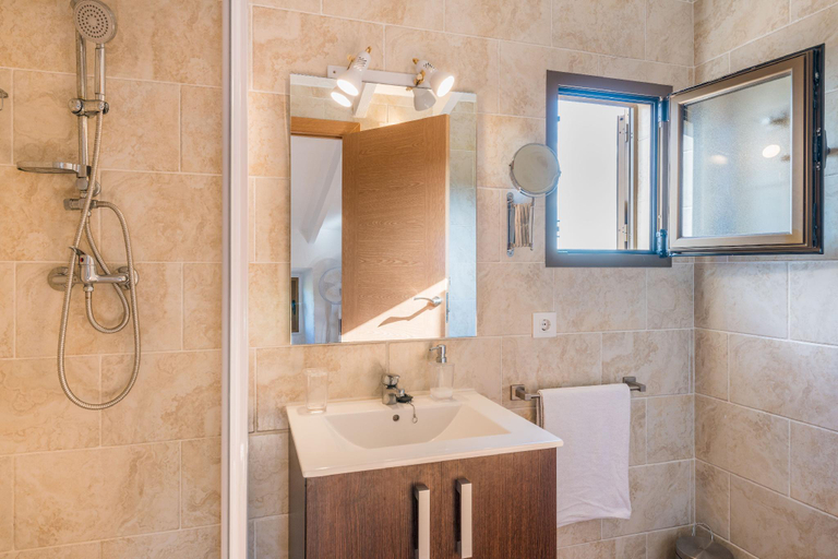 Bathroom 4, Finca S'Altra Casa, Baleares