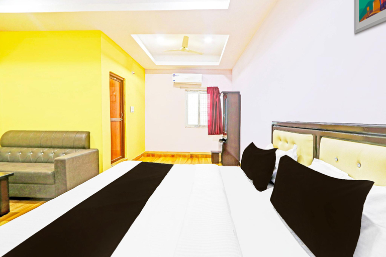 Bedroom 3, Hotel O Nandhi Inn, Karimnagar