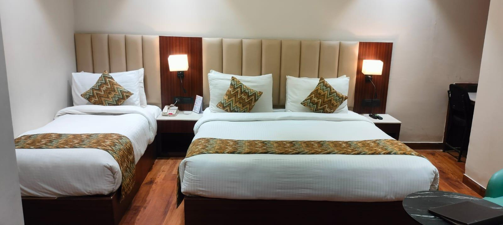 Bedroom 5, Hotel Raaj Palace, Agra
