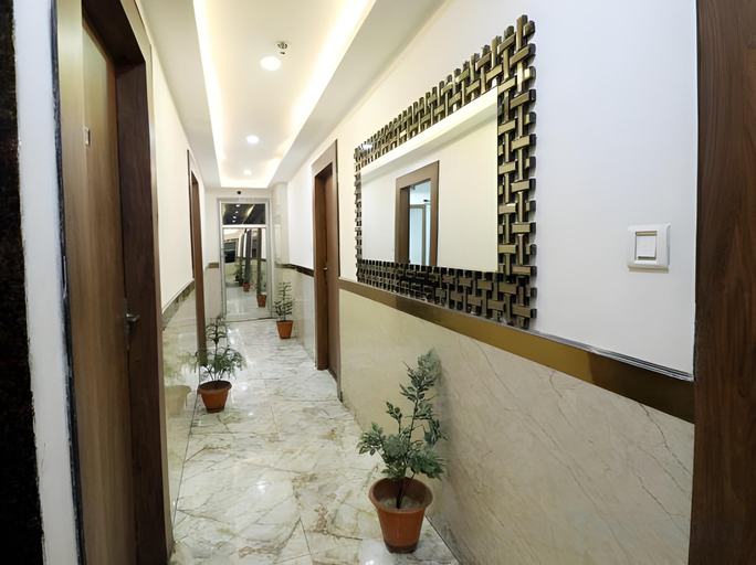 2, FabHotel Best Buy, Kolkata