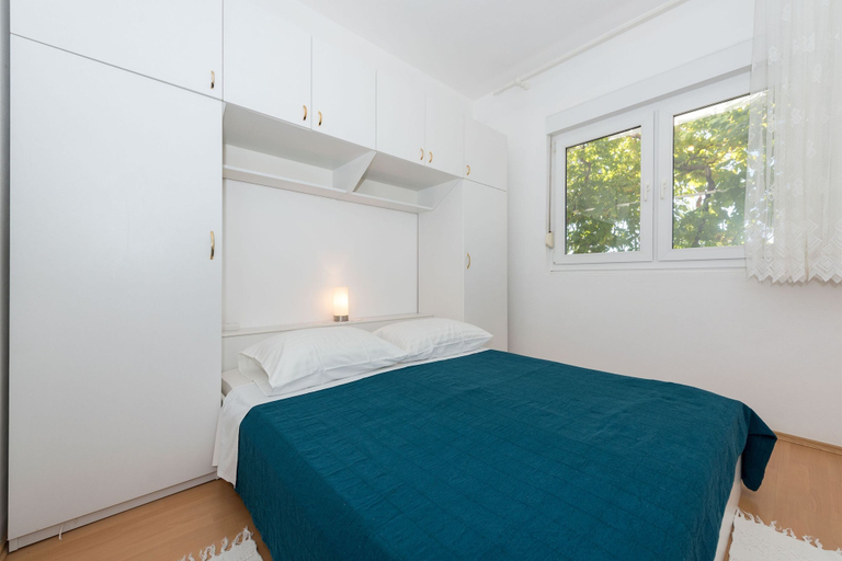 Others 3, Apartments Danica, Tisno