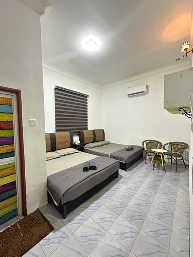 Bedroom 2, Perhentian Idaman, Besut