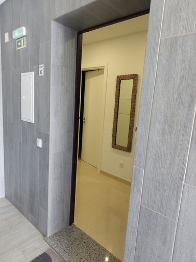 Room 4, T2 Alto Forte A C Garagem, Loulé