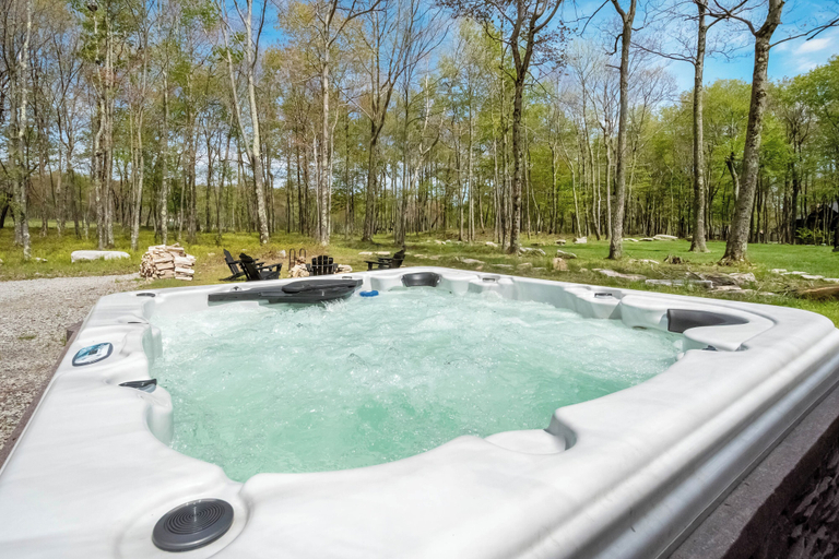 Sport & Beauty, Holiday House by Taylor Made Deep Creek, Garrett
