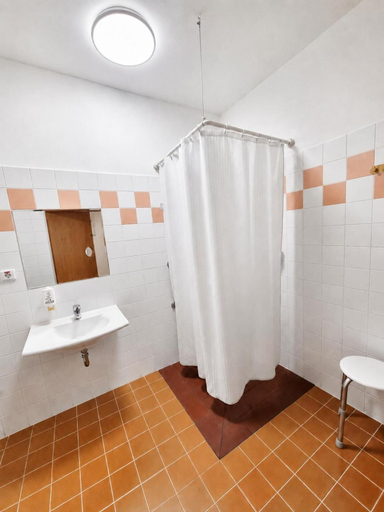 Bathroom 3, Hotel Certousy, Praha 20