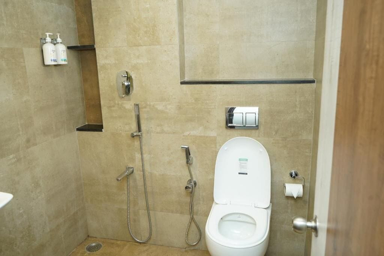 Bathroom 5, SESHA RESIDENCY, Chennai