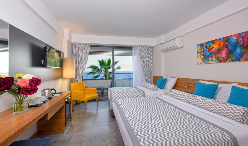 Bedroom 3, Floria Beach Hotel, Alanya
