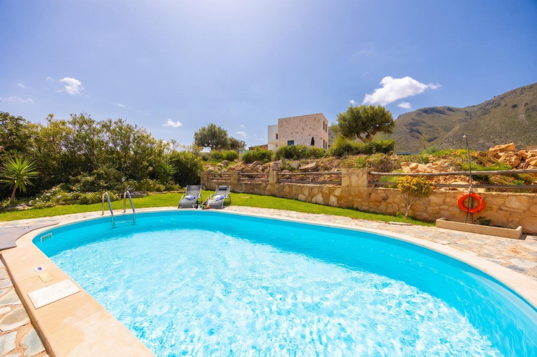 Sport & Beauty 2, Villa Stratos, Crete