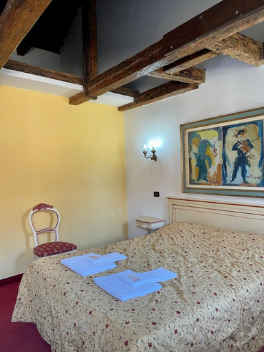 Bedroom 3, Ai Boteri, Venezia