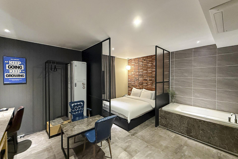 Bedroom 4, Docking Hotel, Gimpo