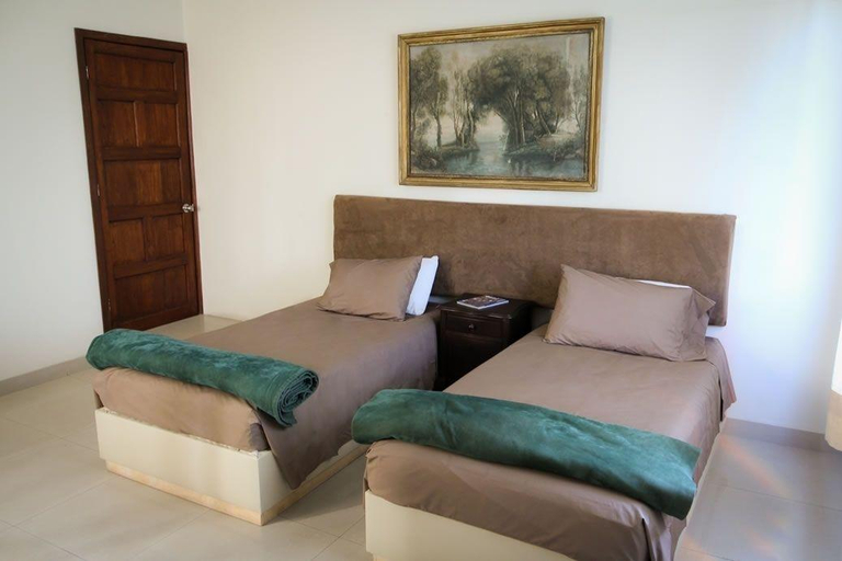 Bedroom 2, Casa Madonna, Guadalajara