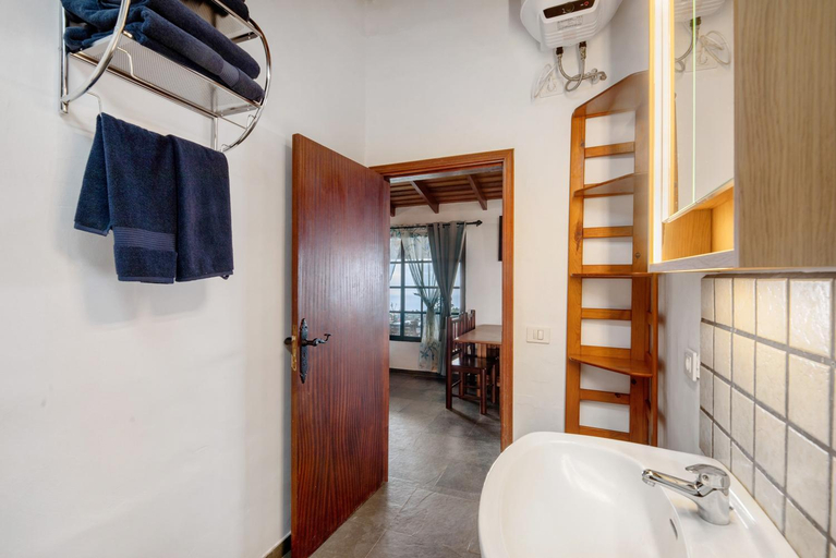 Bathroom 4, El Jardin de las Pleyades, Santa Cruz de Tenerife