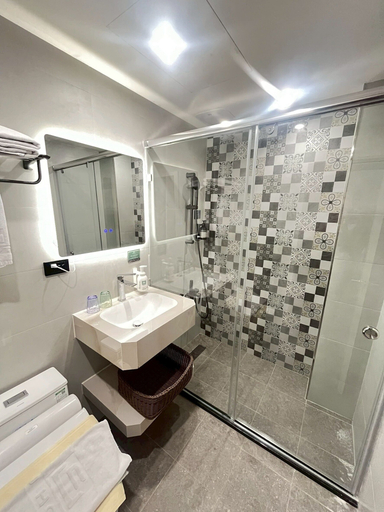 Bathroom 4, Tongcheng Fudelai Grand Hotel, Tainan
